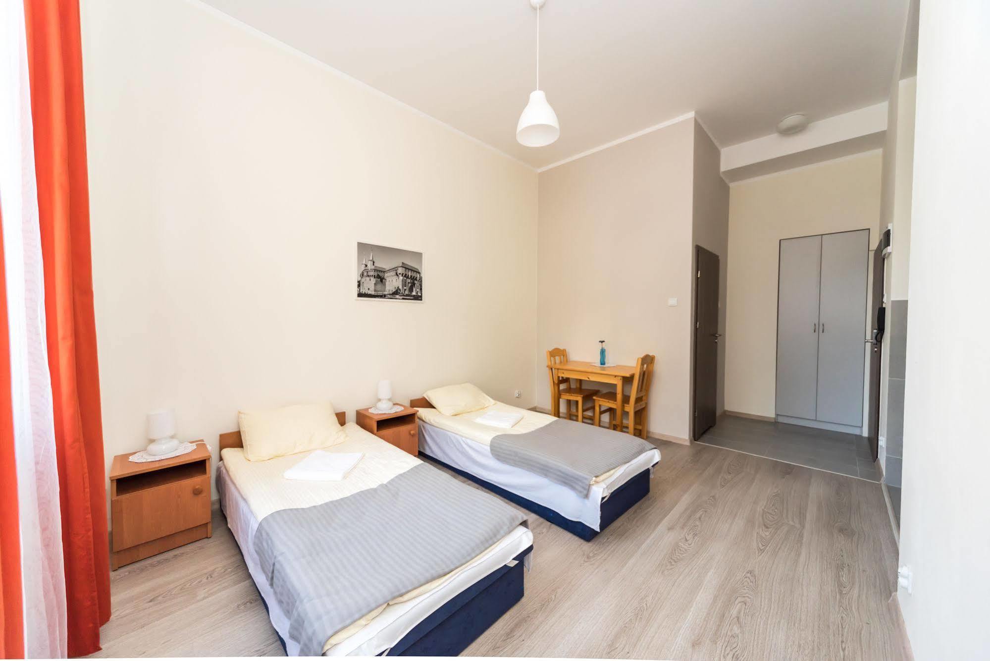 Aparthotel Abba Krasków Eksteriør bilde
